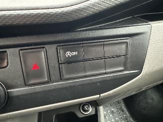 Volkswagen Transporter 2.0 TDI 150pk 6-bak Lang 3pers - 2x schuifdeur - nap - camera - navi - airco - cruise - pdc - trekh - facelift picture 36