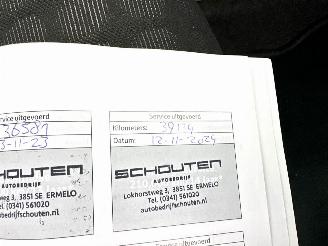 Toyota iQ 1.0 VVTi 68pk automaat Aspiration - 44dkm nap - navi - clima - keyless entry + start - lmv - pdc picture 44