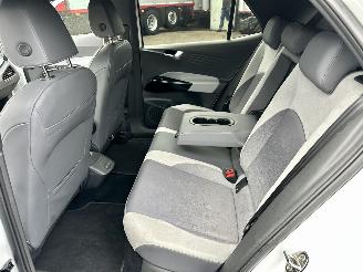 Volkswagen ID.3 58kWh 204pk aut First Plus - nap - navi - cam - keyless - 19 inch - stuurverw - front + line assist - sfeerverl picture 55
