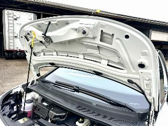 Volkswagen ID.3 58kWh 204pk aut First Plus - nap - navi - cam - keyless - 19 inch - stuurverw - front + line assist - sfeerverl picture 62