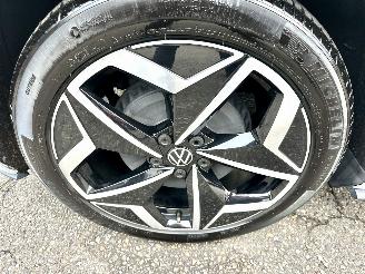 Volkswagen ID.3 58kWh 204pk aut First Plus - nap - navi - cam - keyless - 19 inch - stuurverw - front + line assist - sfeerverl picture 71
