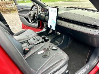Ford Mustang Mach-e 75 kWh awd 371pk aut premium - pano - 360cam - leer - stoel + stuurverw - b&o - front + line + side assist picture 17