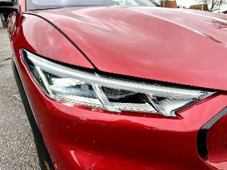 Ford Mustang Mach-e 75 kWh awd 371pk aut premium - pano - 360cam - leer - stoel + stuurverw - b&o - front + line + side assist picture 8