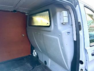 Mercedes Vito 114 CDI 136pk 7-traps aut + f1 euro.6 - nap - 1e eig - airco - cruise - pdc v+a - trekh - klapdeuren + wissers picture 57