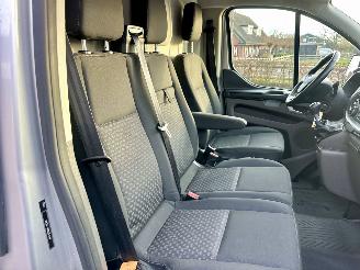 Ford Transit Custom 300 2.0 TDCI 105pk 6-bak L2/H1 euro.6 Trend 3pers - nap - navi - cam - pdc v+a - trekh - airco - cruise picture 32