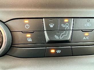 Ford Transit Custom 300 2.0 TDCI 105pk 6-bak L2/H1 euro.6 Trend 3pers - nap - navi - cam - pdc v+a - trekh - airco - cruise picture 29