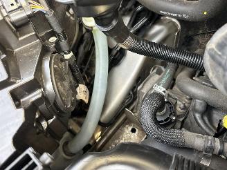 Ford Transit Custom 300 2.0 TDCI 105pk 6-bak L2/H1 euro.6 Trend 3pers - nap - navi - cam - pdc v+a - trekh - airco - cruise picture 57