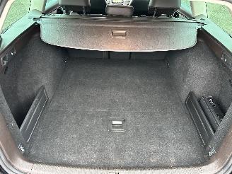 Volkswagen Passat 1.4 TSI 122pk dsg aut + f1 Highline - nap - dvd in hoofdsteunen - navi - clima - cruise - leer + stoelverw picture 63