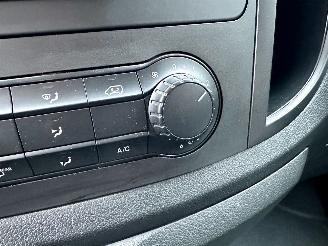 Mercedes Vito Tourer 110 CDI 102pk extra lang 9 Pers - nap - 1e eig - airco - cruise - getint glas - privacy glass - side bars picture 21