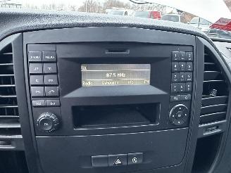 Mercedes Vito Tourer 110 CDI 102pk extra lang 9 Pers - nap - 1e eig - airco - cruise - getint glas - privacy glass - side bars picture 28