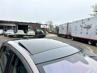 Opel Corsa 1.4-16V 101pk Cosmo 5drs - pano - nap - clima - cruise - half leer - pdc - licht + regens + dimmend binnenspiegel picture 9