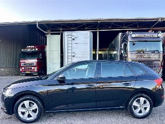 Schadeauto Skoda Scala 1.0 TSI 110pk 6-bak Ambition - nap - 1e eig - navi - virtual - front + line assist - trekh - pdc - all season 2022/11