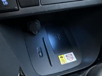 Toyota Yaris Cross 1.5 Hybrid 93pk aut Launch Edition - head up - leer - stuur/stoelverw - elektr klep - front + line + side assist picture 34