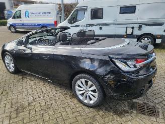 Opel Cascada Cascada 1.6 Turbo AUTOM Innovation  180 PK rijdbaar picture 2