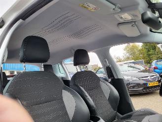 Peugeot 2008 AUTOMAAT Peugeot 2008 1.2 PureTech Allure 69000KM  RIJDBAAR picture 18