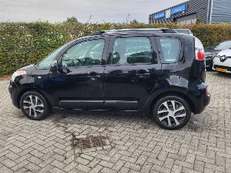 Citroën C3 C3 Picasso 1.2 PureTech Tendance 110 pk  rijdbaar picture 14