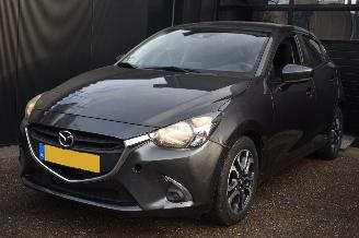skadebil auto Mazda 2 1.5 Skyactiv-g Dynamic+ 90Pk *Airco/Navi 2018/1
