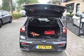 Kia e-Niro 64Kwh Executiveline 204Pk 100%Soh *Navi/Clima/Camera/Leder picture 10