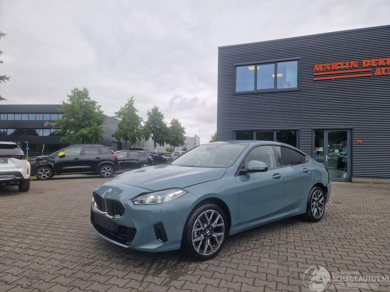 BMW 2-serie 220i GRAN COUPE