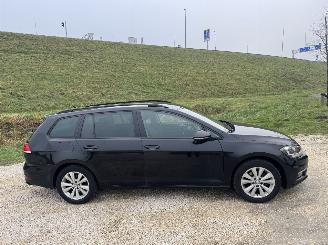 Volkswagen Golf 1.6 TDI Comfortline/automaat/clima/navi picture 5