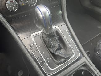 Volkswagen Golf 1.4 TSi GTE picture 15