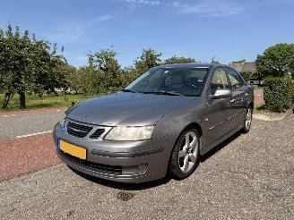 Schadeauto Saab 9-3 2.0T Vector 2003/5