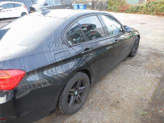 BMW 3-serie 320i sport picture 12