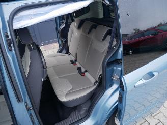 Ford Tourneo Courier TITANIUM picture 12