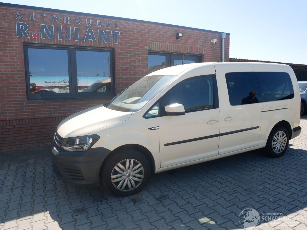 Volkswagen Caddy maxi ROLSTOEL TRANSPORTKOPPLING RATELT BIJ WEGRIJDEN.
