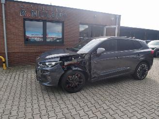 Schadeauto Cupra Terramar VZ HUD ALCANTARA ACC LED  PLUG-IN 2025/3