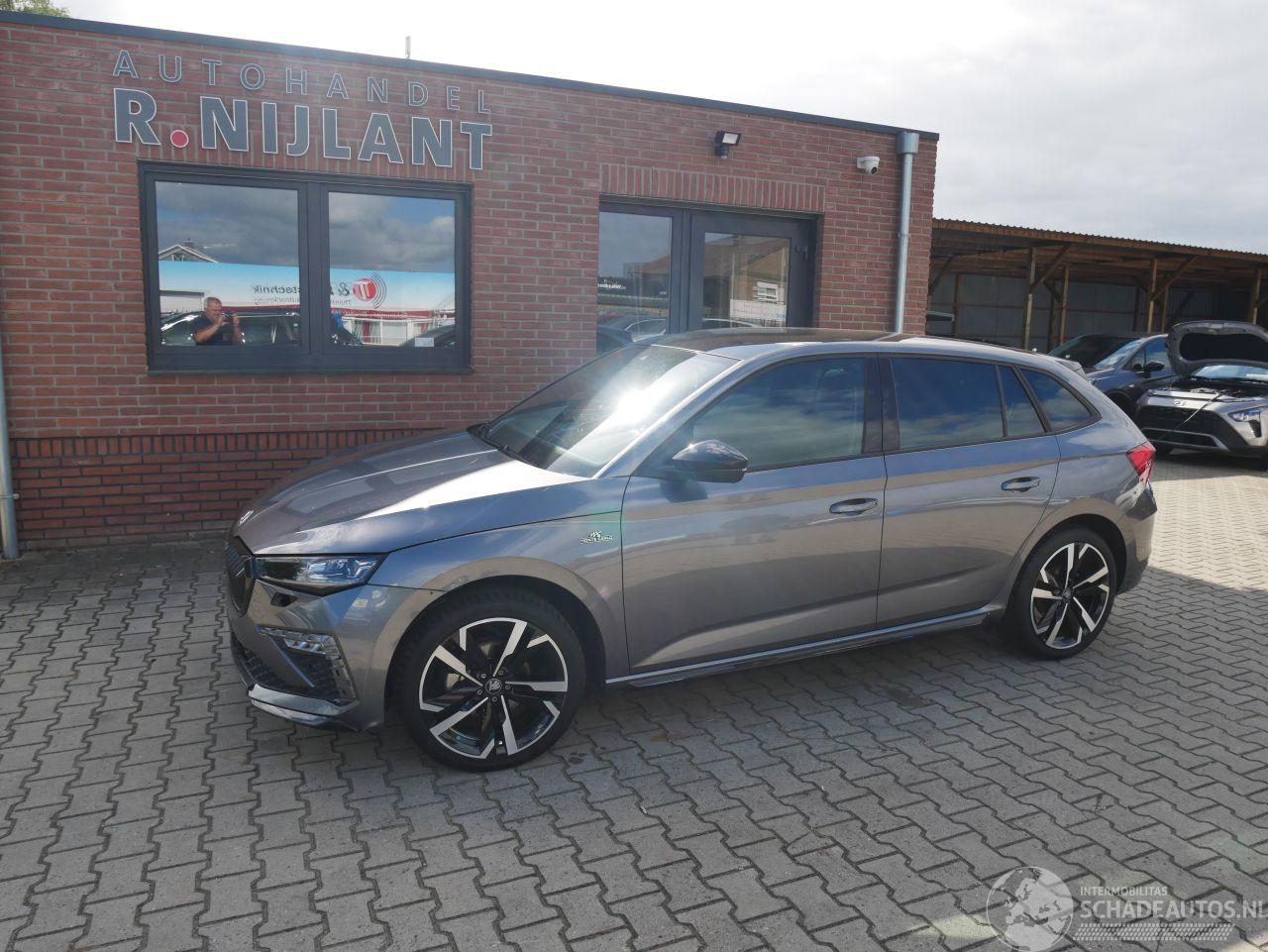 Skoda Scala MONTE CARLO PANORAMADAK LED