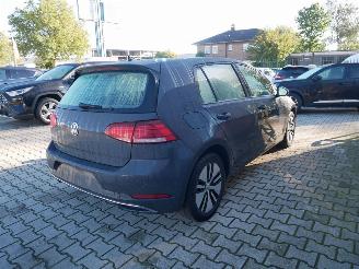 Volkswagen Golf e picture 3