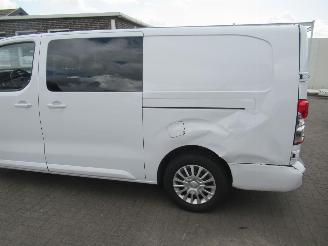 Toyota ProAce Verso 2.0D DubbelCab 2xSchuifdeur 6-Zits Airco Navi Camera StoelVerwarming CruiseControl....... picture 9
