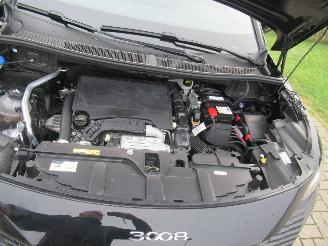 Peugeot 3008 PureTech130 AUT. Allure 12.390KM!! i-Cockpit Climatronic HalfLeer Navi Camera StoelVerwarming ..... picture 10