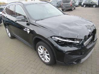 BMW X1 S-Drive18d 2.0D AUT. Climatronic  Leer  Navi  Camera  StoelVerwarming........ picture 4