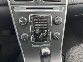 Volvo Xc-60 2.0 T Kinetic picture 10