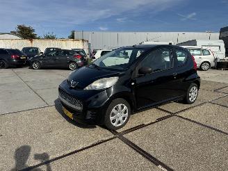 Avarii autoturisme Peugeot 107 1.0 12v XR 2011/10