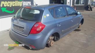 Kia Cee d Cee'd Sporty Wagon (EDF), Combi, 2007 / 2012 1.6 16V picture 5