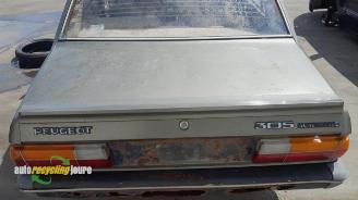 Peugeot 305 305 II (581M), Sedan, 1982 / 1990 1.6 GR,GT picture 4