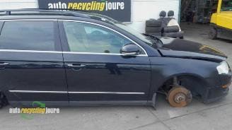 Volkswagen Passat Passat Variant (3C5), Combi, 2005 / 2010 2.0 FSI 16V picture 2