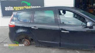 Renault Grand-scenic Grand Scenic III (JZ), MPV, 2009 / 2016 1.4 16V TCe 130 picture 4