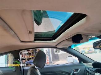 Hyundai Coupé onderdelen (donorauto) picture 7