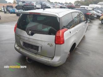 Peugeot 5008 5008 I (0A/0E), MPV, 2009 / 2017 1.6 THP 16V picture 7