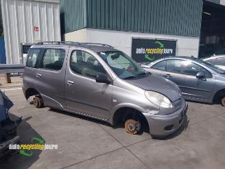 Salvage car Toyota Yaris-verso Yaris Verso (P2), MPV, 1999 / 2005 1.4 D-4D 2003/12