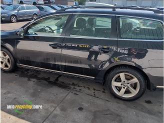 Volkswagen Passat Passat Variant (365) onderdelen (kleur: LC9X) donorauto picture 6