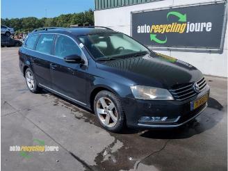 Volkswagen Passat Passat Variant (365) onderdelen (kleur: LC9X) donorauto picture 2