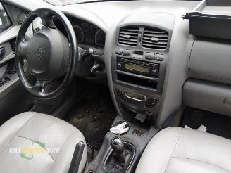 Hyundai Santa Fe Santa Fe I, SUV, 2000 / 2006 2.4 16V 4x2 picture 32