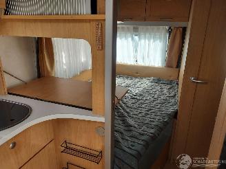 Knaus  Azur 450 FU Mover en Voortent Frans bed picture 6