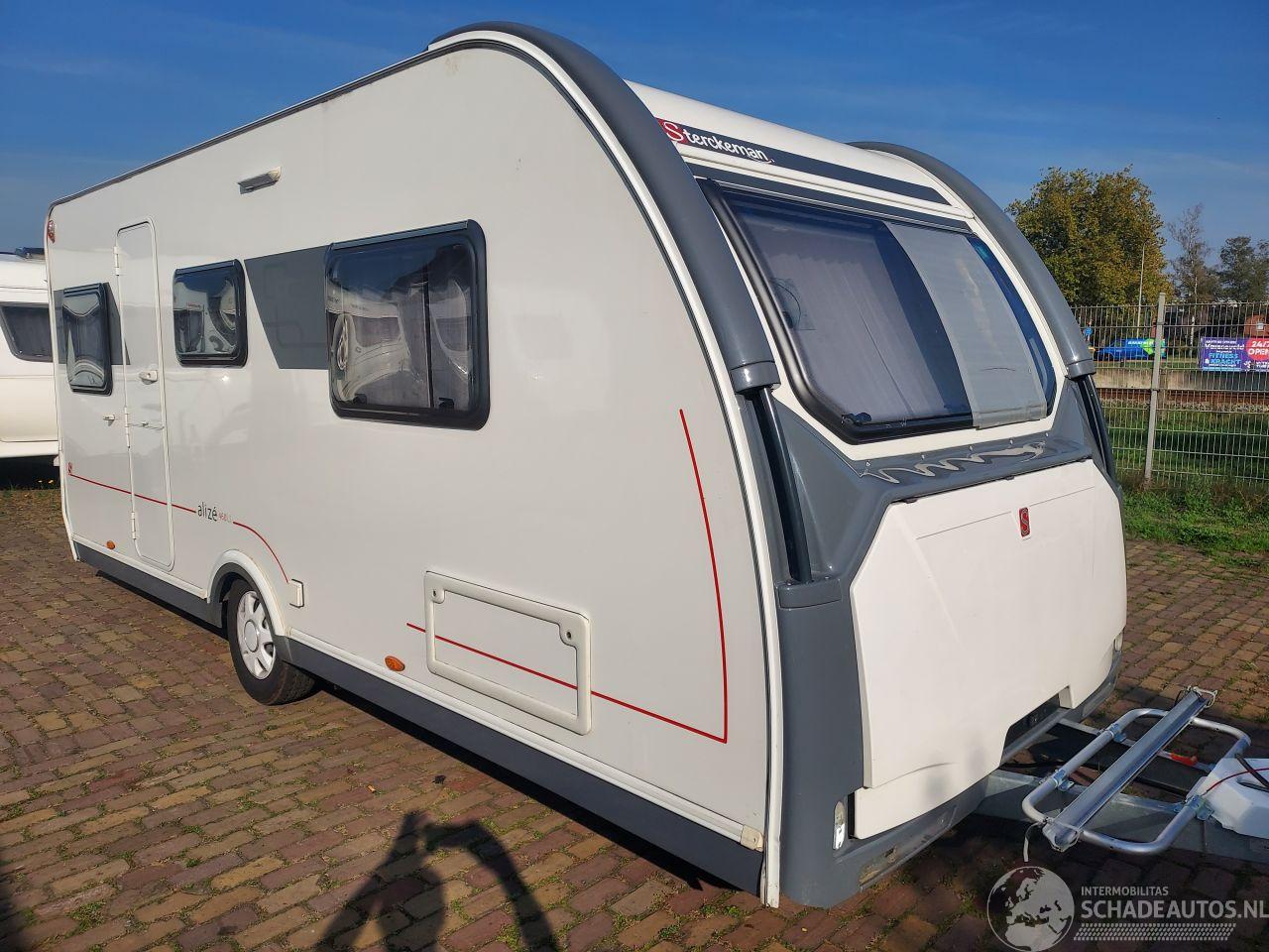 Sterckeman  Alize 460 LJ Mover  Voortent  Enkele bedden