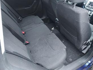 Volkswagen Passat 2.0 TDI picture 8